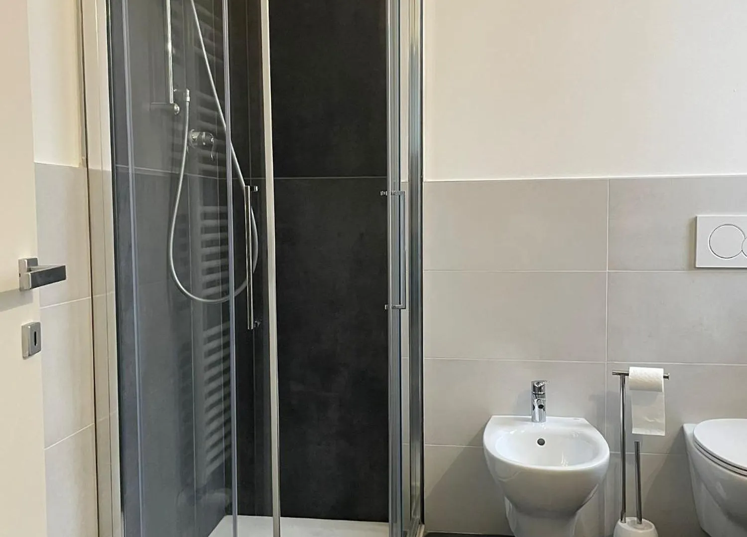 Le Suites Dell'Edera Bologna Affittacamere