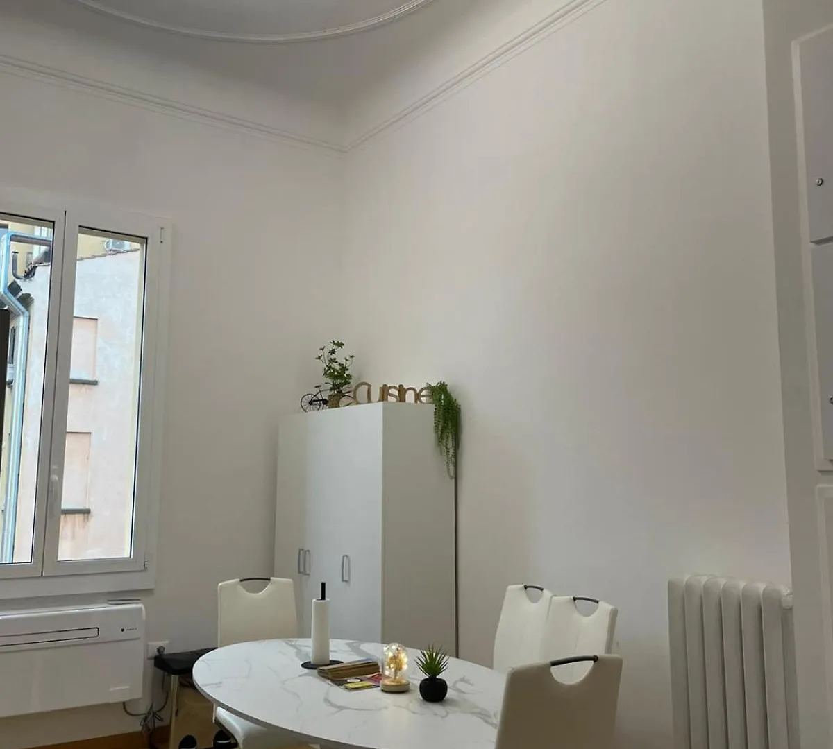 Affittacamere Le Suites Dell'Edera Bologna Italia